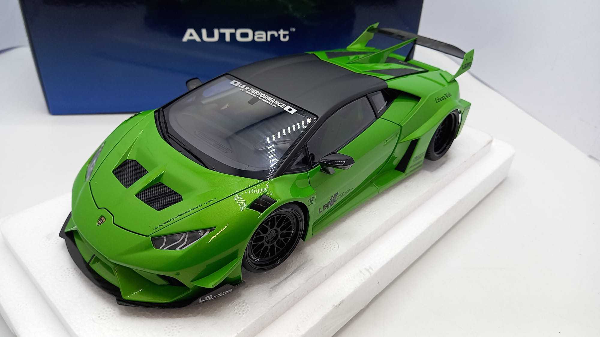 Achetez AA79125 - Autoart 1:18 AUTOART Lamborghini Huracan Liberty Walk Lb Silhouette Works Gt 2018 White AA79125 ( - Véhicules de route