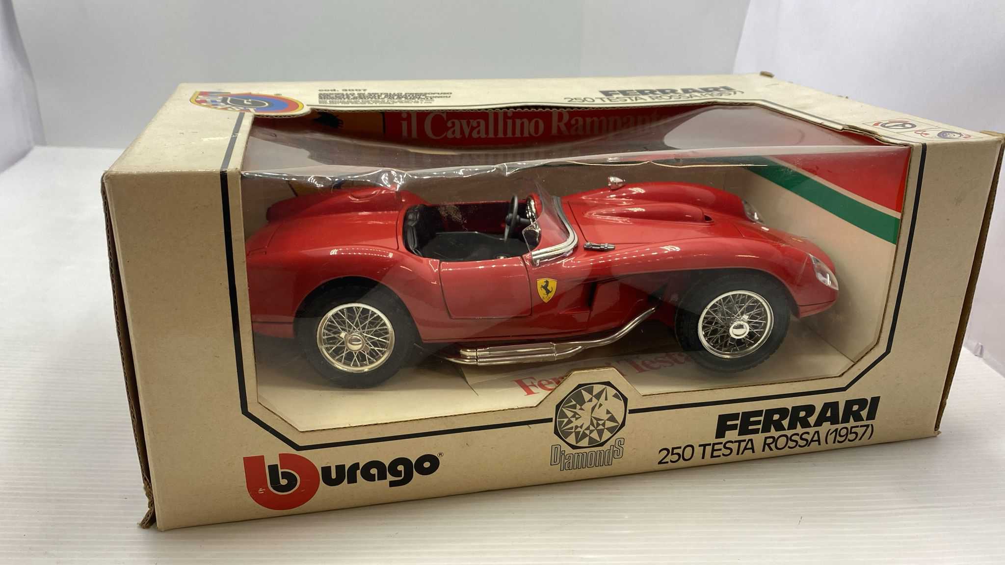 burago - FERRARI - 250 Testa Rossa 1/18 Burago 1:18 1957 Ferrari