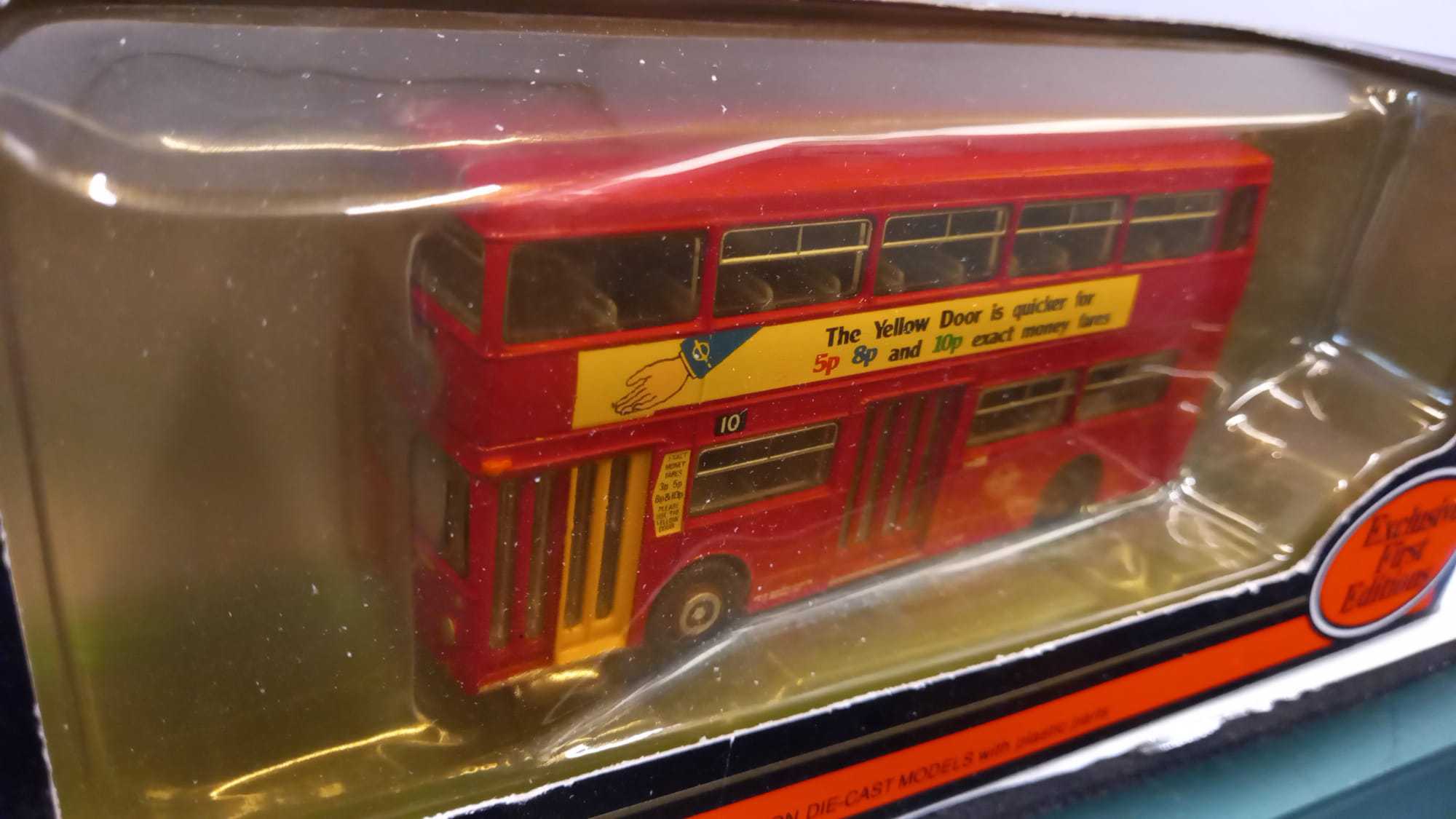 EFE autobus RML Routemaster London Transport 1/76