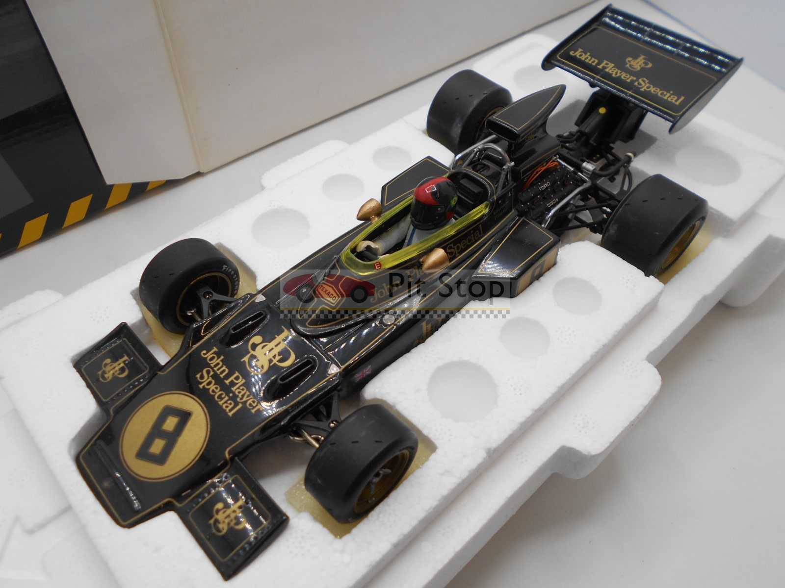 Figurine Emerson Fittipaldi 1/18 Lotus 1972 - Résine Non Peinte Par GP Replicas / Exoto