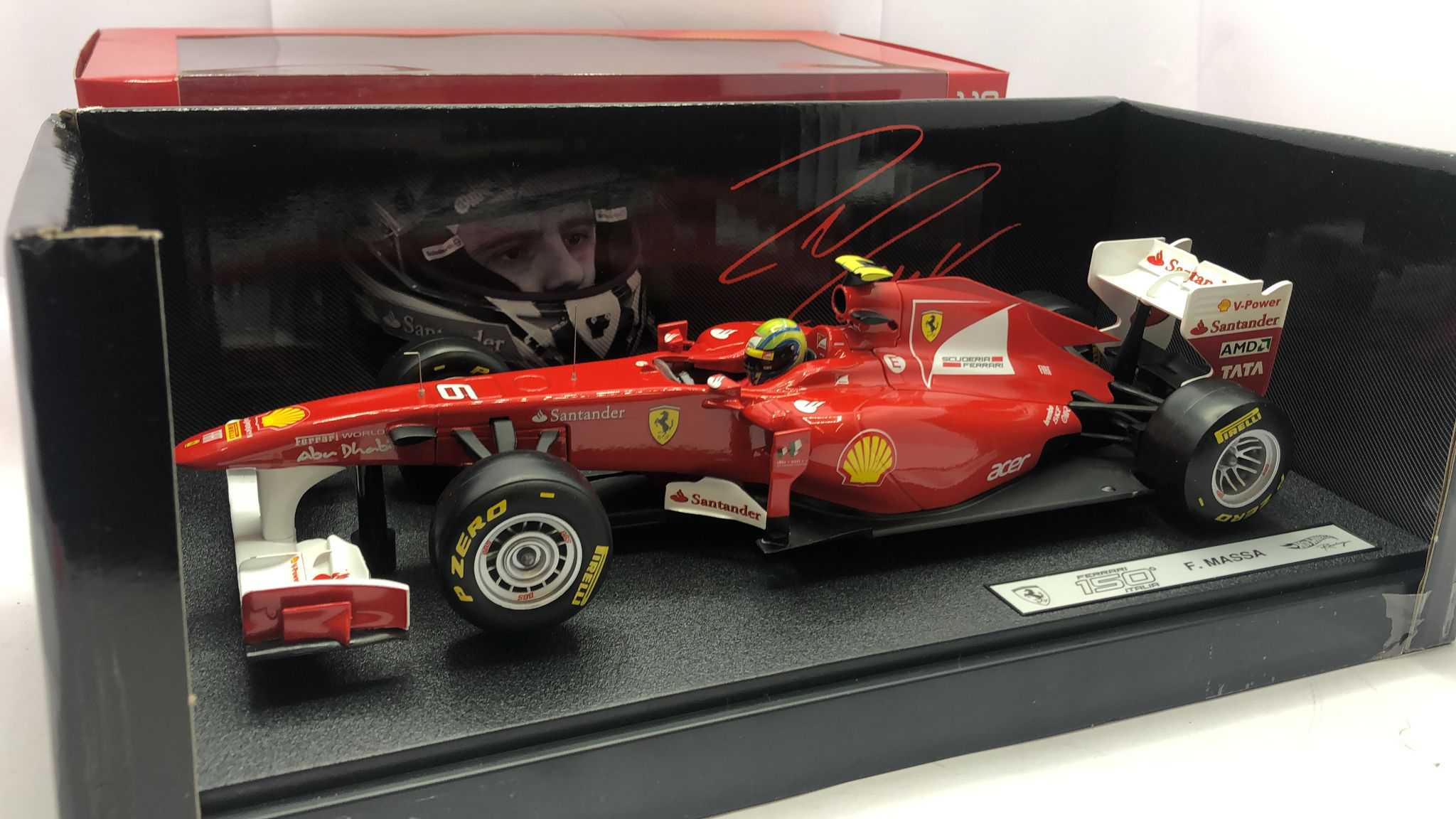 W1074 Hot Wheels Ferrari F1 150th Italia Felipe Massa 2011 1 18