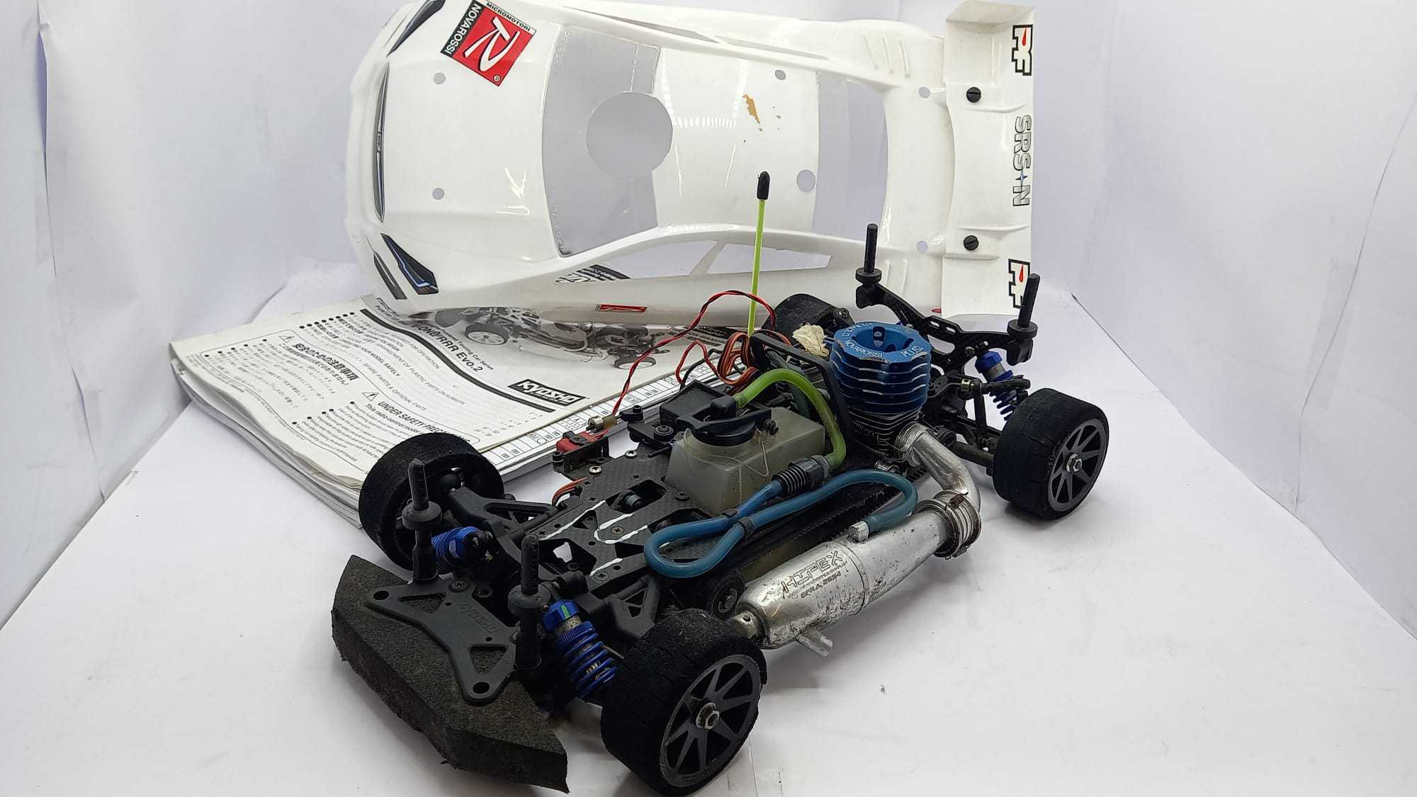 Rc A Scoppio 10 Auto Modellismo A Scoppio Kyosho V-One R4 1:10