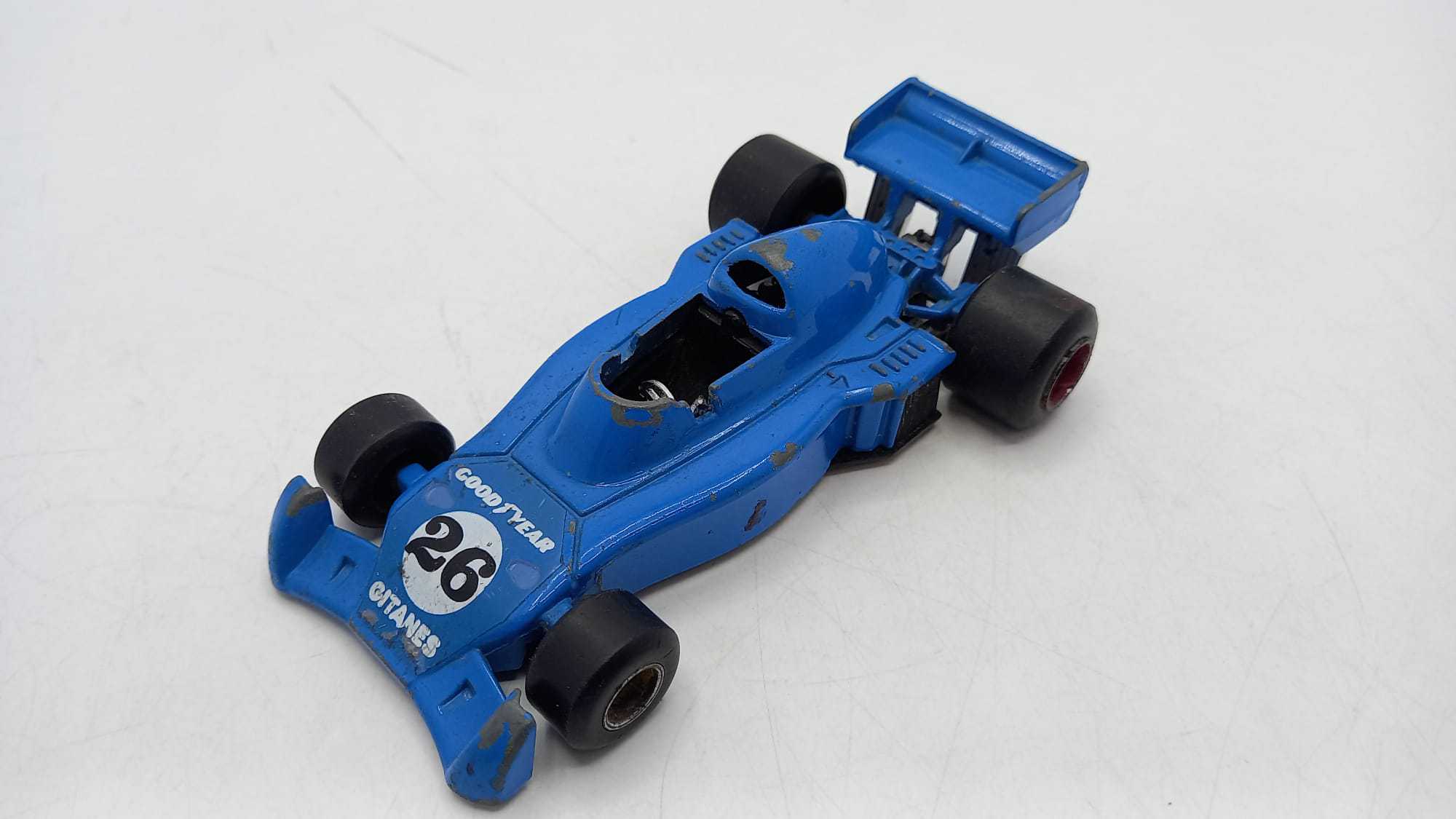 FK13 Polistil Ligier Matra JS5 1/32, no box, evidenti segni del tempo