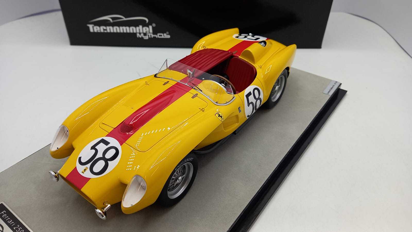 TM18254B Tecnomodel Ferrari 250 TR Pontoon Fender 24h Le