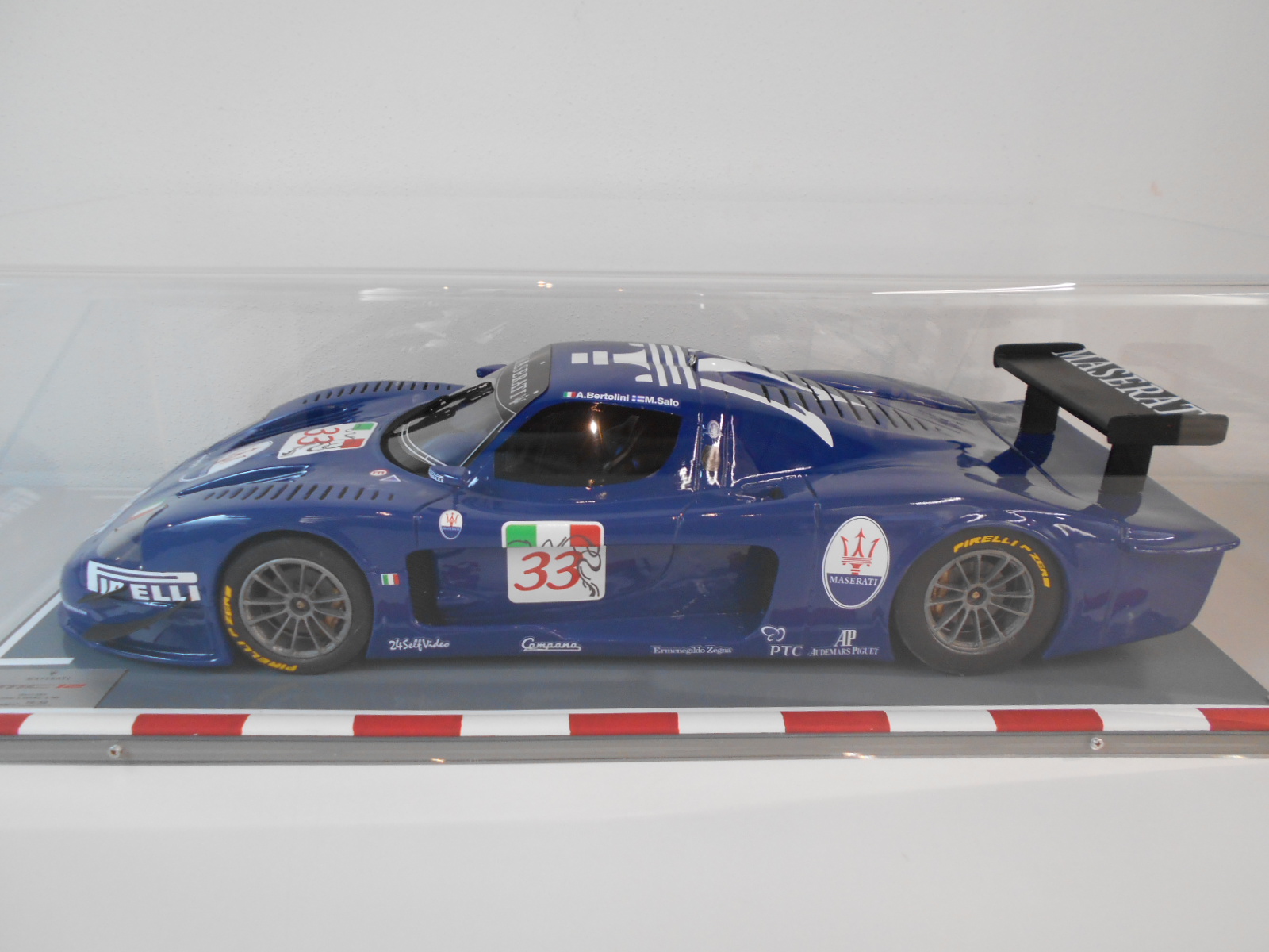 Maserati MC12 FIA GT #33 Bertolini-Salo 2004